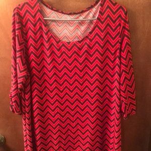 Red/Black Chevron top